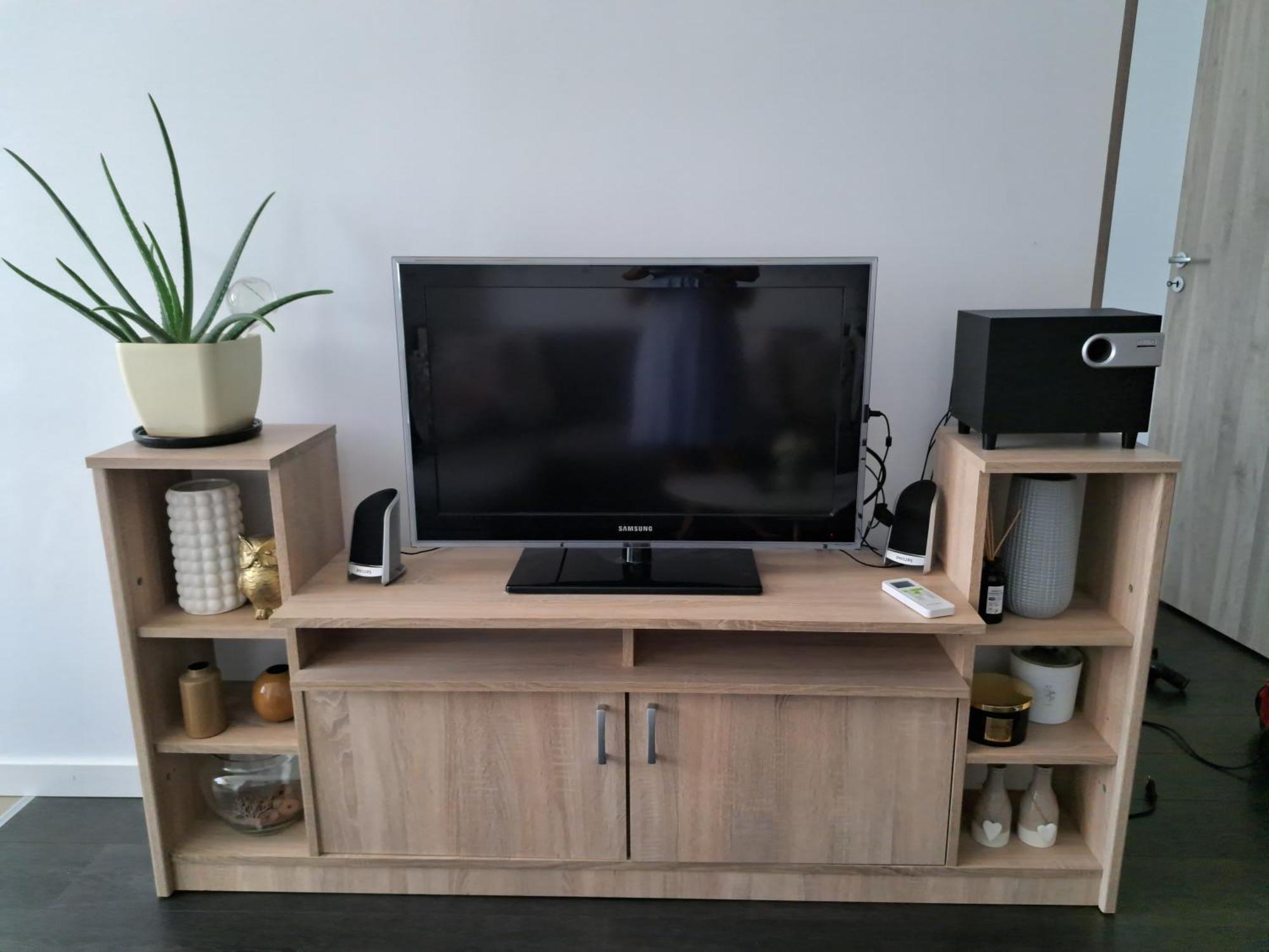 Appartement Apartament Onestilor à Oradea Extérieur photo